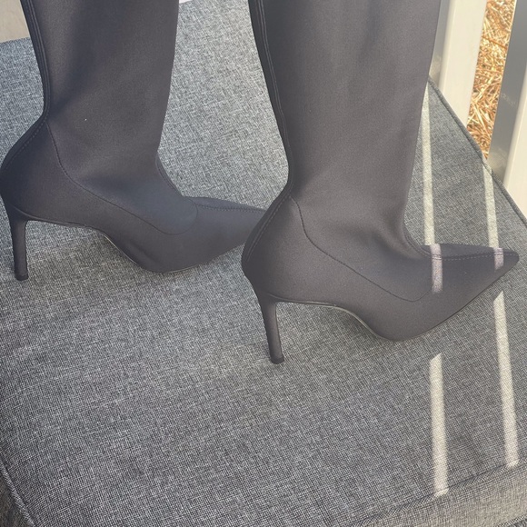 NEW Stuart Weitzman ULTRASTUART LEGGING 100 Boot Satin Stretch Black Size 6 - Picture 10 of 14